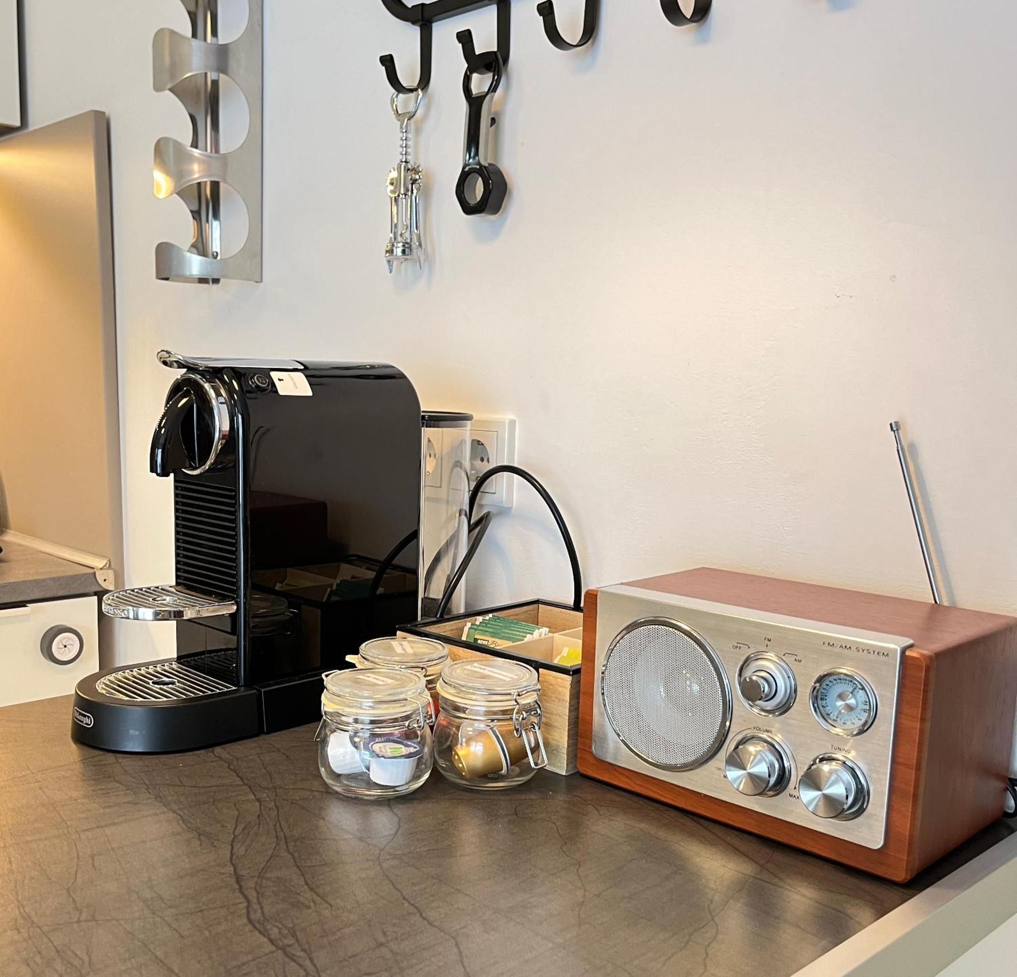 Living At Saarpartments -Adultsonly- 2 Bedrooms, Kitchen - Business & Holiday Apartments For Long- And Short Term Stay, 3 Min To Train Station, Secure E-Bike Parking! Саарбрюкен Екстер'єр фото